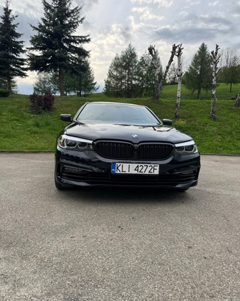 BMW Seria 5 cena 108000 przebieg: 133000, rok produkcji 2017 z Miłosław małe 154